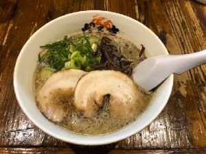 博多ラーメンからコロナ不況に立ち向かうパワーを拝受！